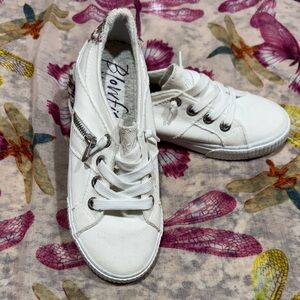 Blowfish Malibu Superfoam Sock White Canvas Lace-Up Sneakers with Side Zipper